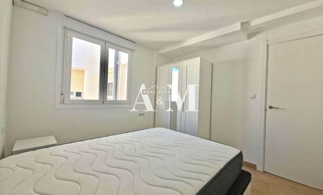 Long Term Rental - Apartment / flat - Torrevieja - Centro