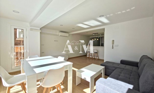 Long Term Rental - Apartment / flat - Torrevieja - Centro