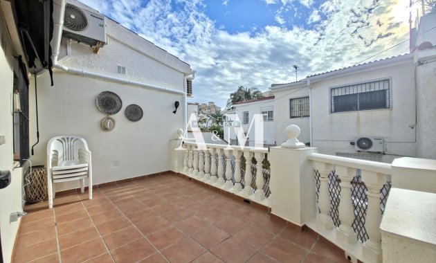 Alquiler a largo plazo - Bungalow - Torrevieja - Nueva Torrevieja - Aguas Nuevas