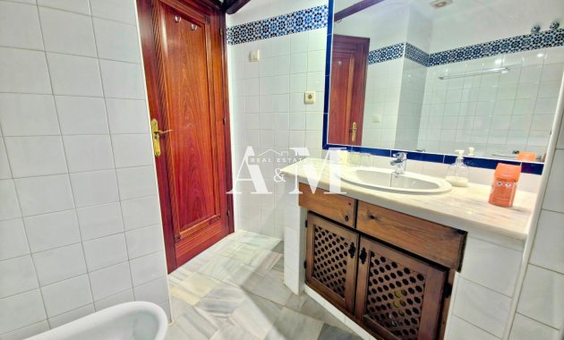 Long Term Rental - Apartment / flat - Torrevieja - Playa de los Locos