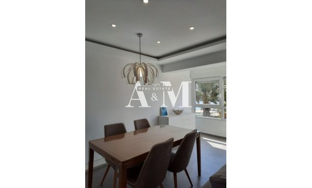 Long Term Rental - Apartment / flat - Torrevieja - Centro