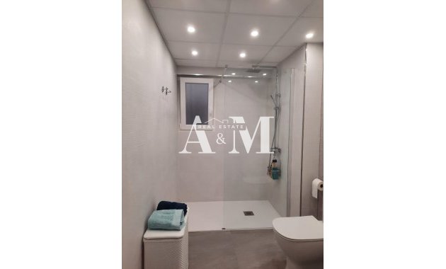 Long Term Rental - Apartment / flat - Torrevieja - Centro