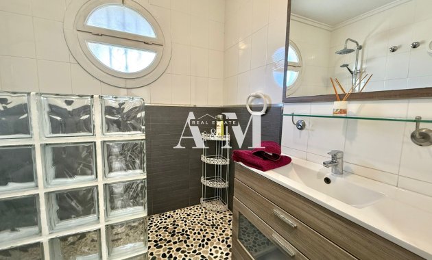 Long Term Rental - Apartment / flat - Torrevieja - Playa de los Locos