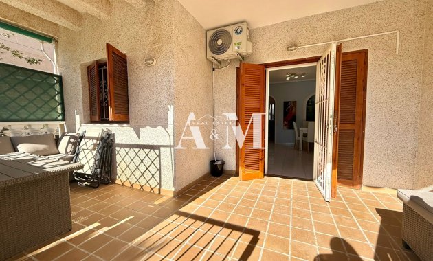 Long Term Rental - Apartment / flat - Torrevieja - Playa de los Locos