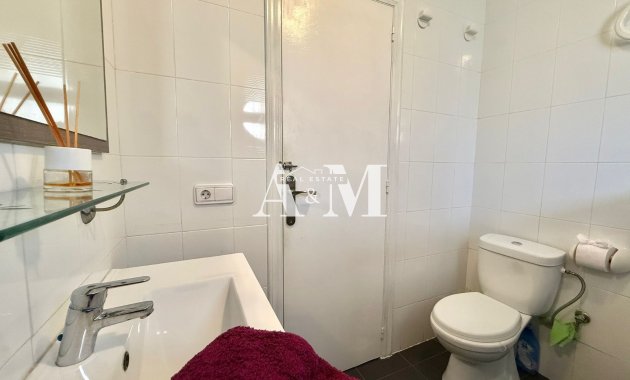 Long Term Rental - Apartment / flat - Torrevieja - Playa de los Locos