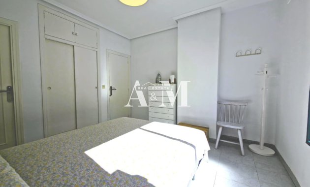 Alquiler a largo plazo - Apartamento / piso - Torrevieja - Playa del Cura