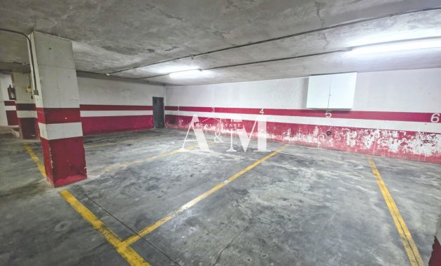 Alquiler a largo plazo - Apartamento / piso - Torrevieja - Playa del Cura