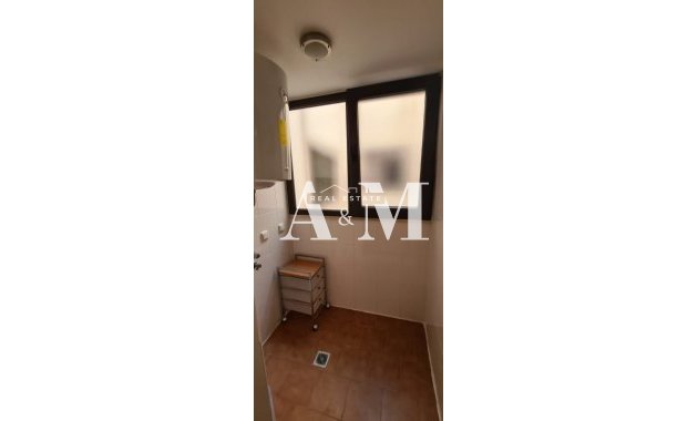 Long Term Rental - Apartment / flat - Torrevieja - Centro