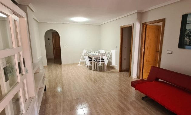 Long Term Rental - Apartment / flat - Torrevieja - Centro