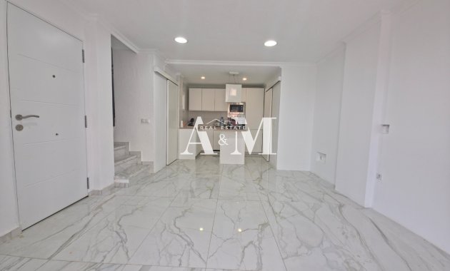 Long Term Rental - Apartment / flat - Torrevieja - Torrelamata - La Mata