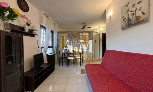 Long Term Rental - Study - Torrevieja - Centro