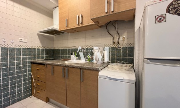 Long Term Rental - Study - Torrevieja - Centro