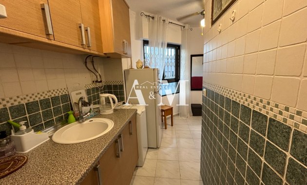 Long Term Rental - Study - Torrevieja - Centro