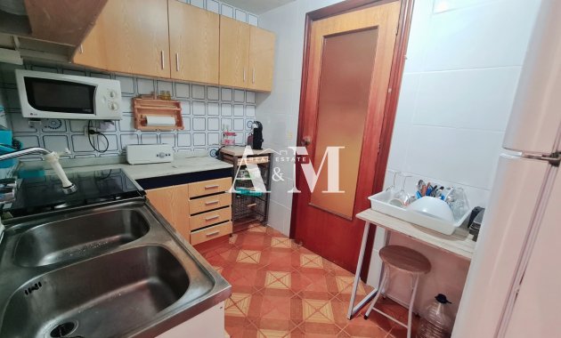 Long Term Rental - Apartment / flat - Torrevieja - Playa de los Locos