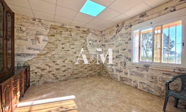 Alquiler a largo plazo - Bungalow - Orihuela - Montepinar