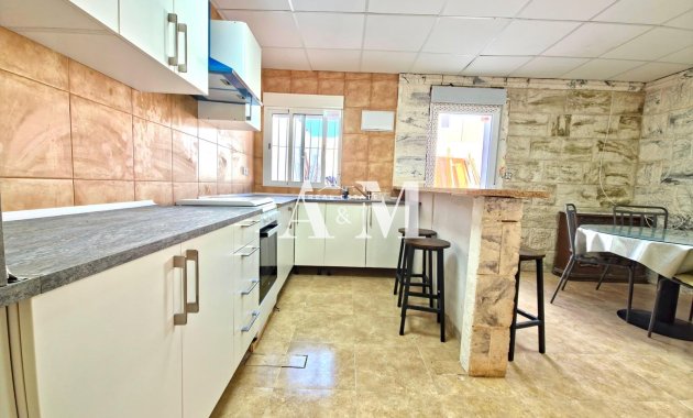 Alquiler a largo plazo - Bungalow - Orihuela - Montepinar