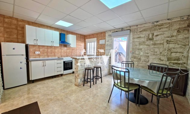 Alquiler a largo plazo - Bungalow - Orihuela - Montepinar