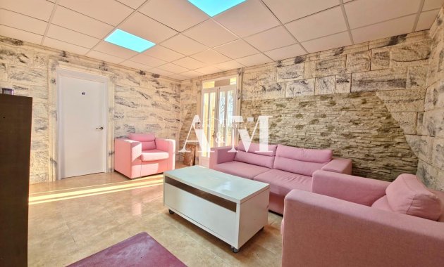 Alquiler a largo plazo - Bungalow - Orihuela - Montepinar