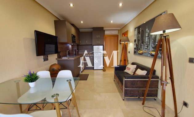Long Term Rental - Apartment / flat - Torrevieja - Centro