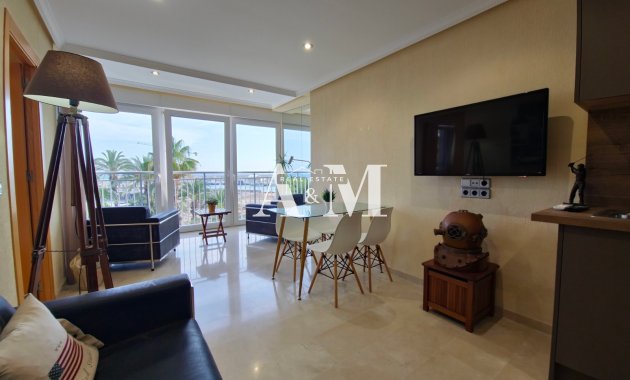 Long Term Rental - Apartment / flat - Torrevieja - Centro