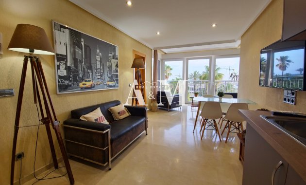 Long Term Rental - Apartment / flat - Torrevieja - Centro