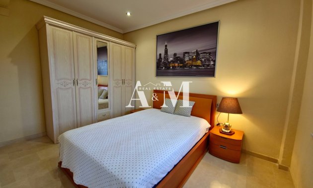 Long Term Rental - Apartment / flat - Torrevieja - Centro