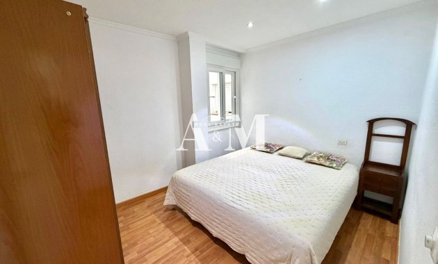 Долгосрочная аренда - Квартира / квартира - Torrevieja - Centro