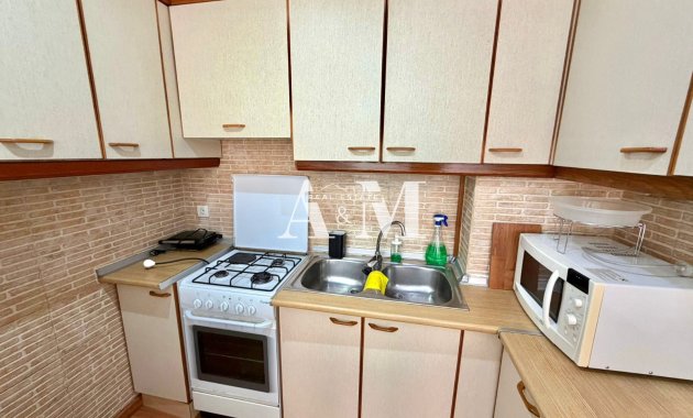 Долгосрочная аренда - Квартира / квартира - Torrevieja - Centro