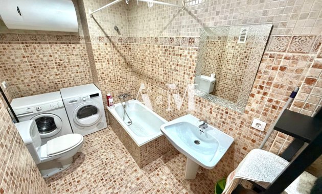 Долгосрочная аренда - Квартира / квартира - Torrevieja - Centro