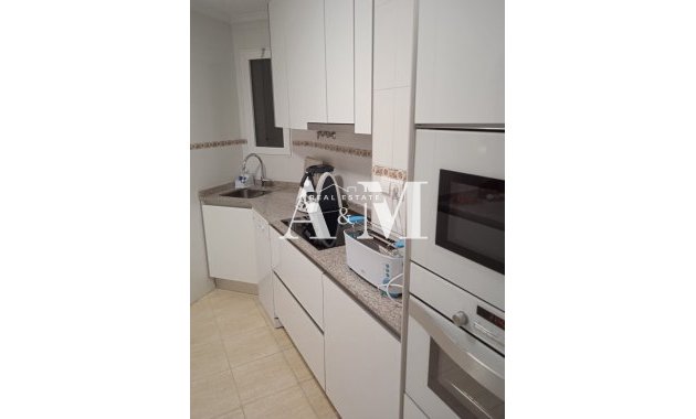 Long Term Rental - Apartment / flat - Torrevieja - Centro
