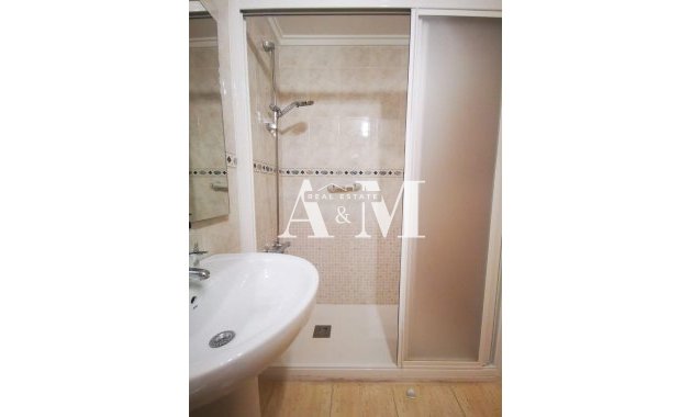 Long Term Rental - Apartment / flat - Torrevieja - Centro