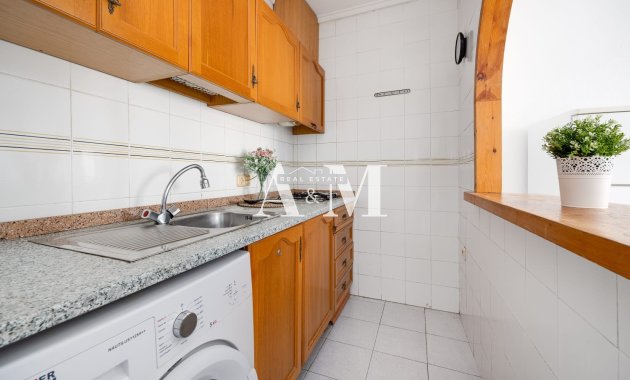 Long Term Rental - Apartment / flat - Torrevieja - Playa de los Locos