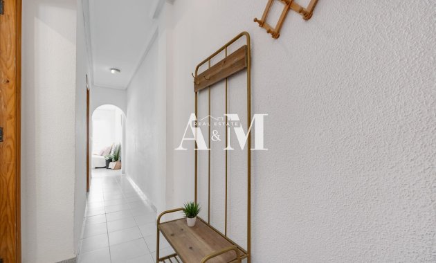 Long Term Rental - Apartment / flat - Torrevieja - Playa de los Locos