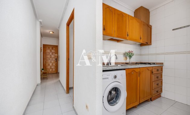 Long Term Rental - Apartment / flat - Torrevieja - Playa de los Locos