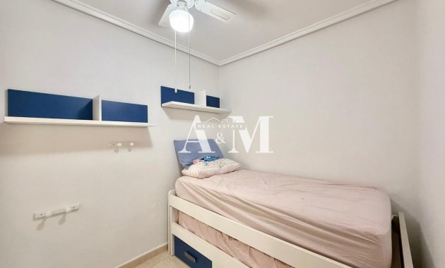 Alquiler a largo plazo - Bungalow - Orihuela Costa - La Florida