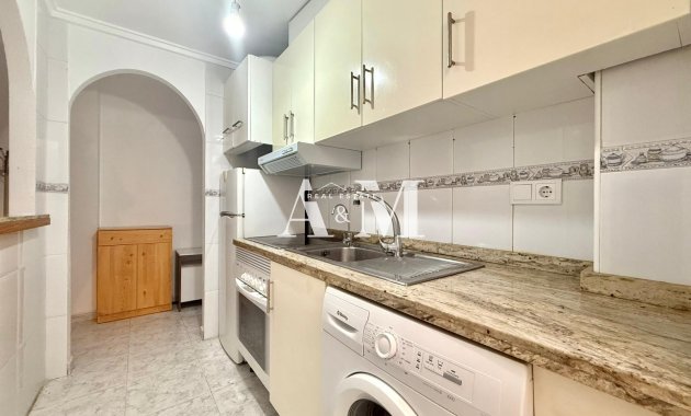 Long Term Rental - Apartment / flat - Torrevieja - Playa de los Locos