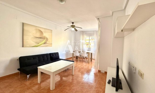 Alquiler a largo plazo - Apartamento / piso - Torrevieja - El Molino
