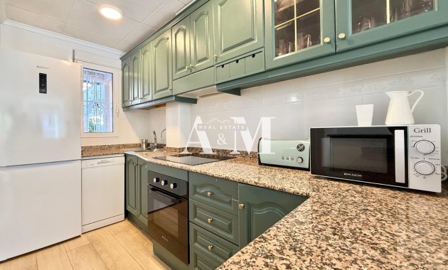 Alquiler a largo plazo - Adosado - Torre de la Horadada - Mil Palmeras