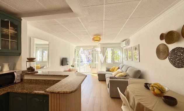 Alquiler a largo plazo - Adosado - Torre de la Horadada - Mil Palmeras