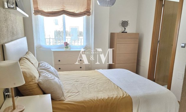 Long Term Rental - Apartment / flat - Torrevieja - Centro