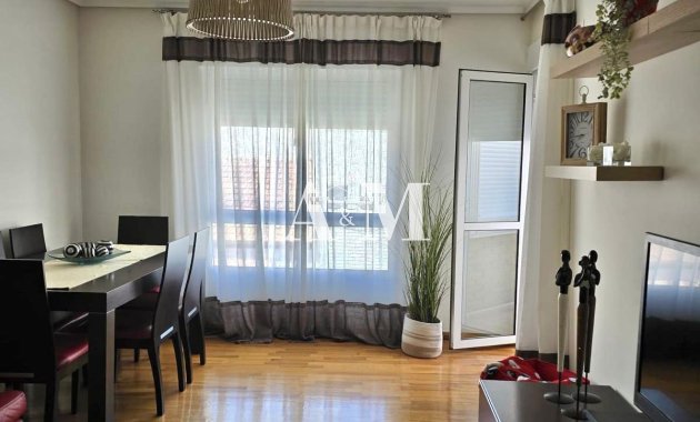 Long Term Rental - Apartment / flat - Torrevieja - Centro