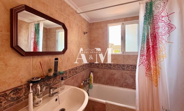 Alquiler a largo plazo - Adosado - Gran Alacant - Res. Monte Faro