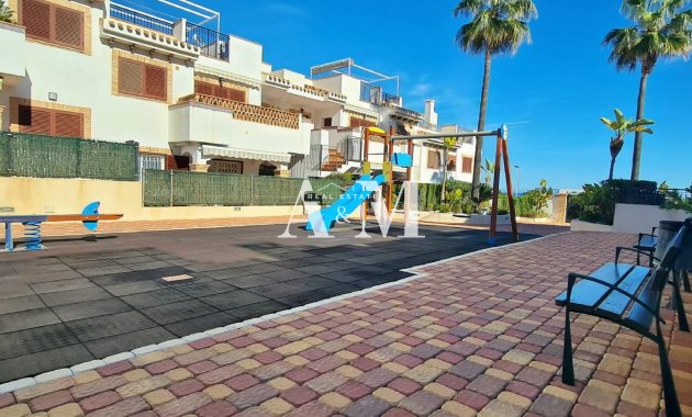 Long Term Rental - Apartment / flat - Torrevieja - Cabo Cervera