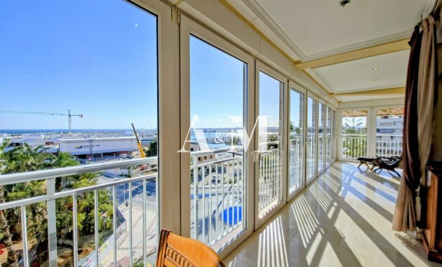 Long Term Rental - Apartment / flat - Torrevieja - Centro