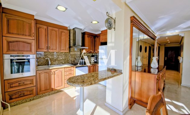 Long Term Rental - Apartment / flat - Torrevieja - Centro