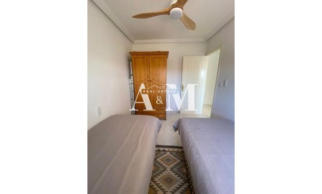 Location à long terme - Maison de ville - Torrevieja - Nueva Torrevieja - Aguas Nuevas