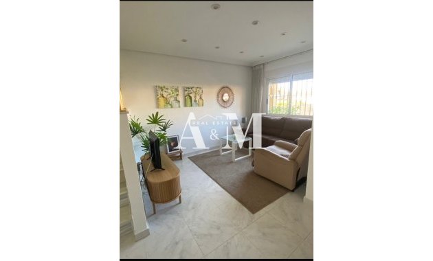 Location à long terme - Maison de ville - Torrevieja - Nueva Torrevieja - Aguas Nuevas