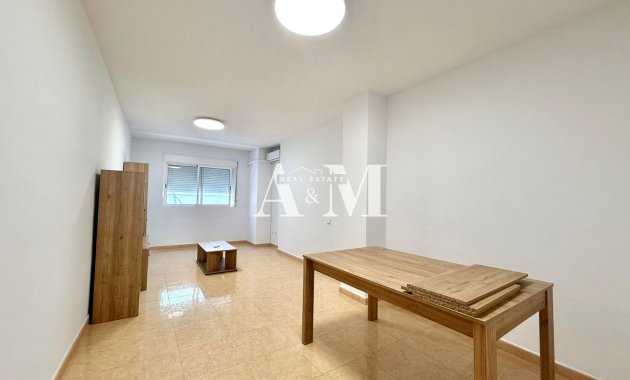 Alquiler a largo plazo - Apartamento / piso - Almoradí