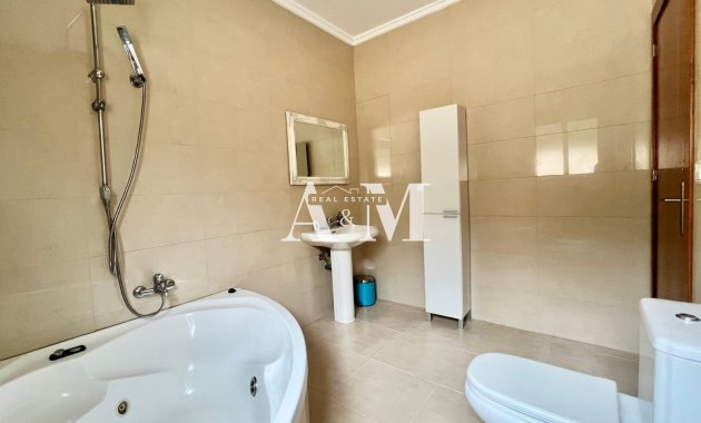 Location à long terme - Chalet - Ciudad Quesada