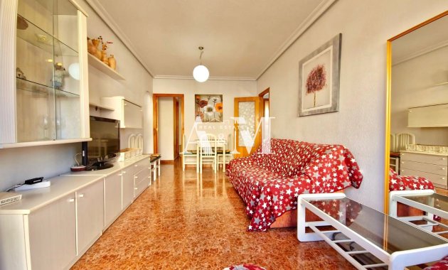 Alquiler a largo plazo - Chalet - Torrevieja - Torrelamata - La Mata